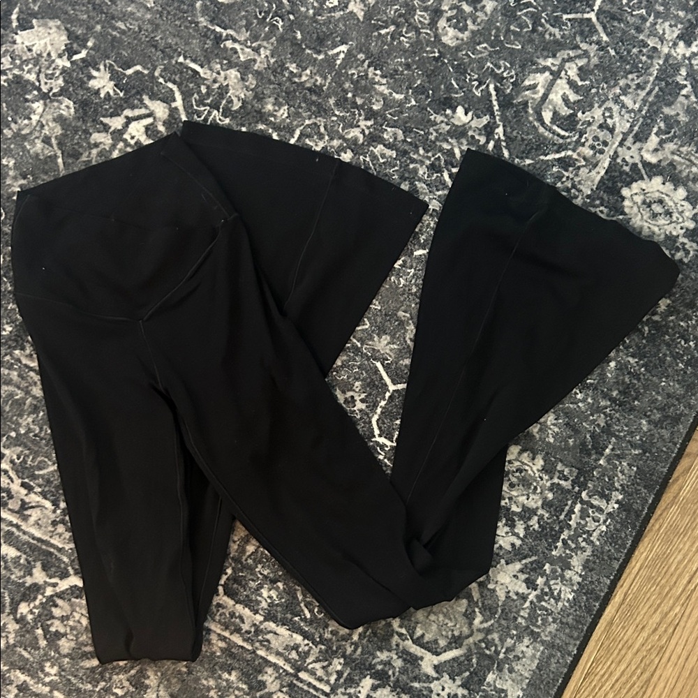 Aerie Black High-Rise Flare Leggings